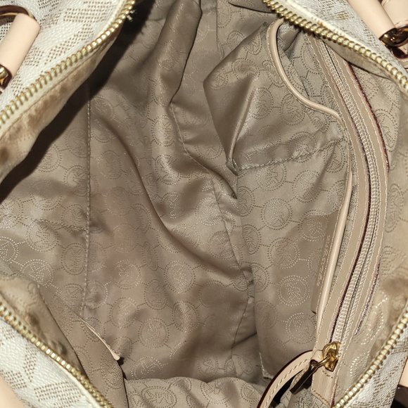 Michael Kors Large Vanilla Grayson - Picture 2 of 6